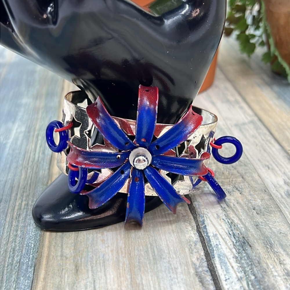 🌟Adorned Crown Jewelry july 4th Independence Day fireworks show cuff bracelet